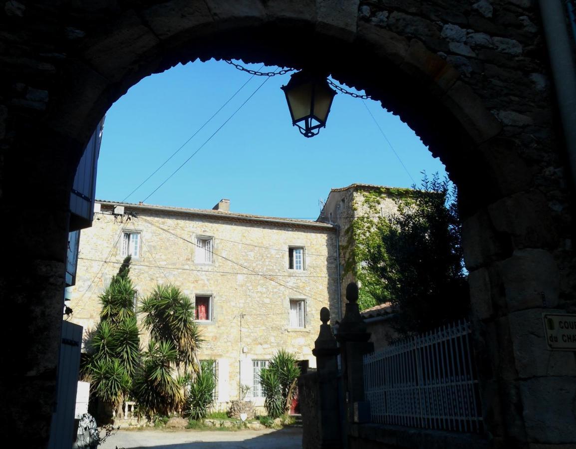 Logis De La Meschaussee, Dans Donjon Du Xie Siecle Canet  Exterior foto